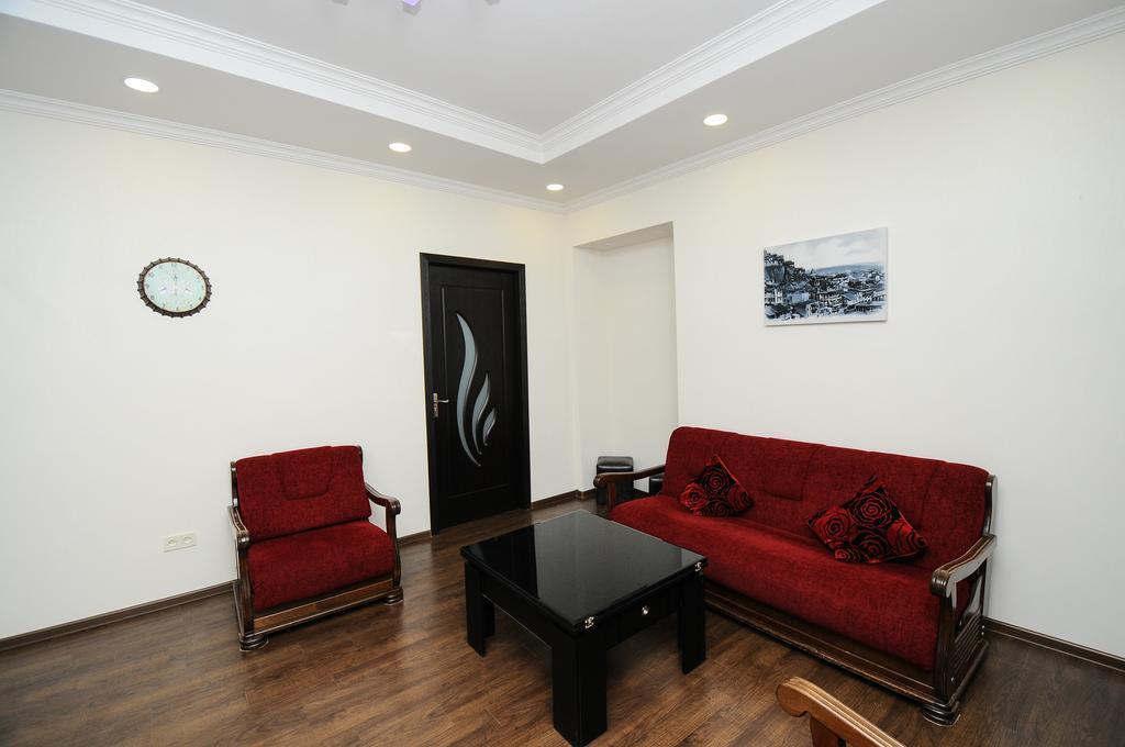 Elegant Modern Apartment Tbilisi Eksteriør billede